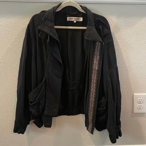 Size small free people jacket with cute embroidered embellishment